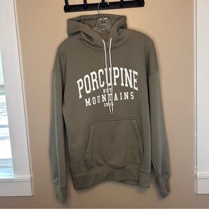 Porcupine Mountain Oversized Tan Hoodie Size Small